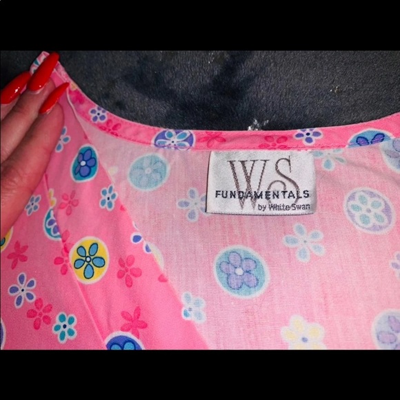 WS Scrub Top - Picture 6 of 6